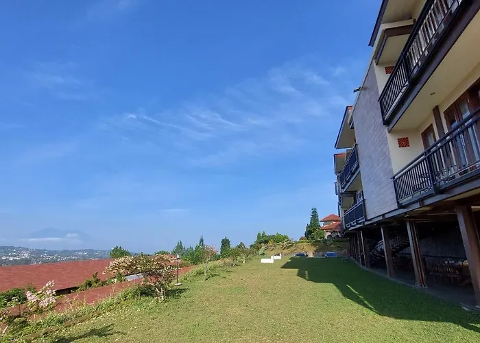 Eight Villa Bukit Panorama SanadVilla